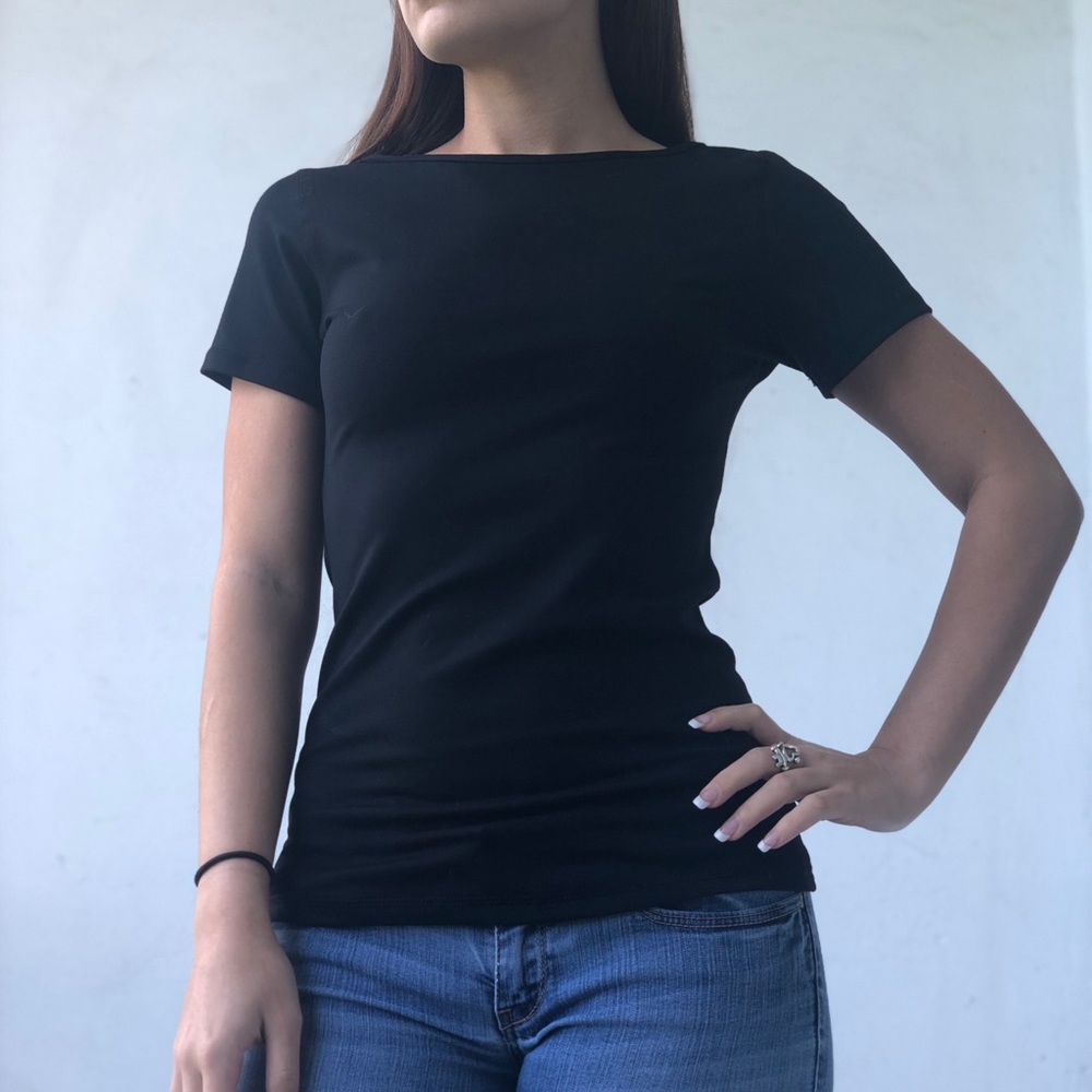 Buff bunny Angelina workout top